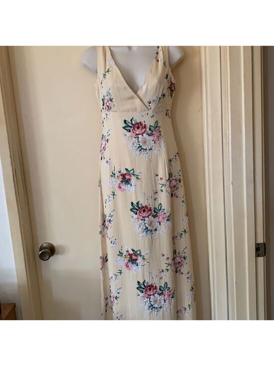 Adrianna Papell Dresses & Skirts - Adrianna Papell beaded evening dress size 2